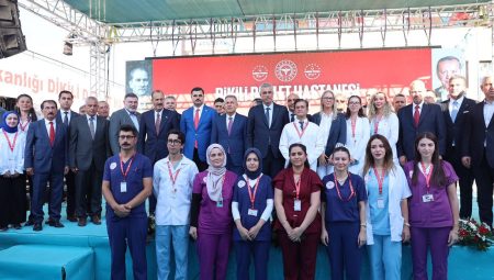 Dikili Devlet Hastanesi Törenle Hizmete Girdi